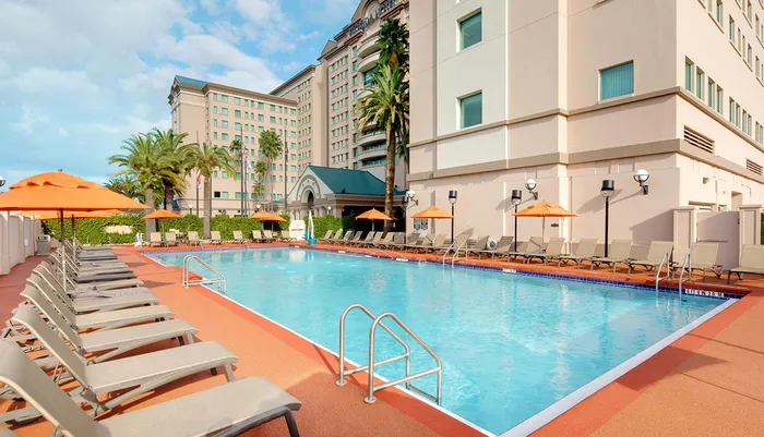 Florida Hotel and Conference Center Photo