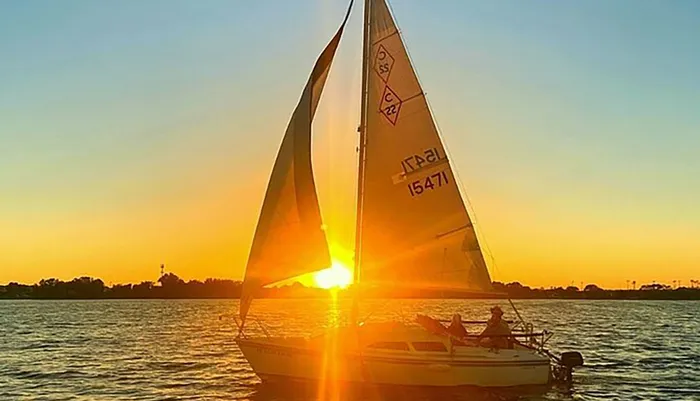 Sunset Sailing Tour Photo
