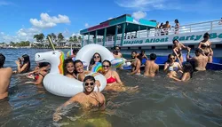 Popular Aventuras en barco