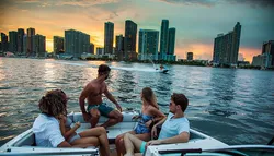 Popular Aventuras en barco