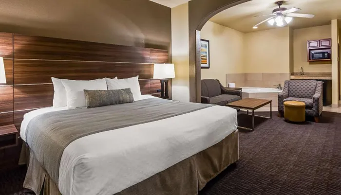 Best Western Plus Hill Country Suites Photo