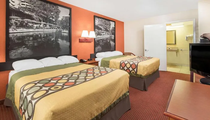 Photo of Super 8 by Wyndham San Antonio at I-10 Room