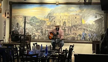Texas’ Oldest Haunted Pub Crawl Shared Walking Tour Photo